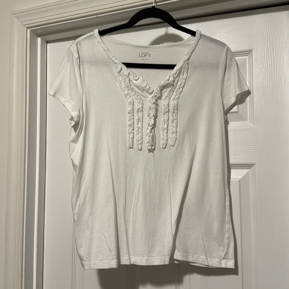 Loft Tshirt with ruffle detail